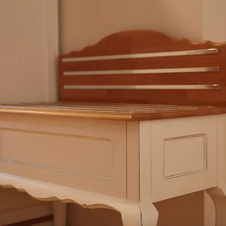 La Krasi & Restaurant فندق