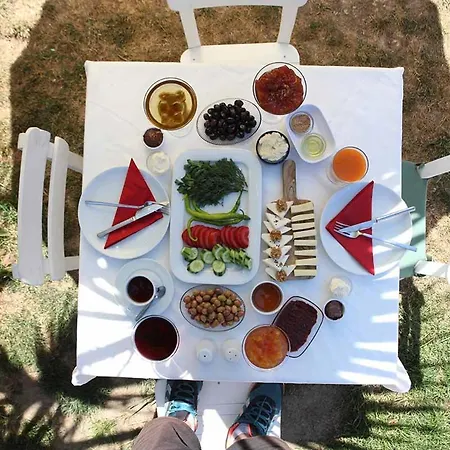 فندق La Krasi & Restaurant 2*