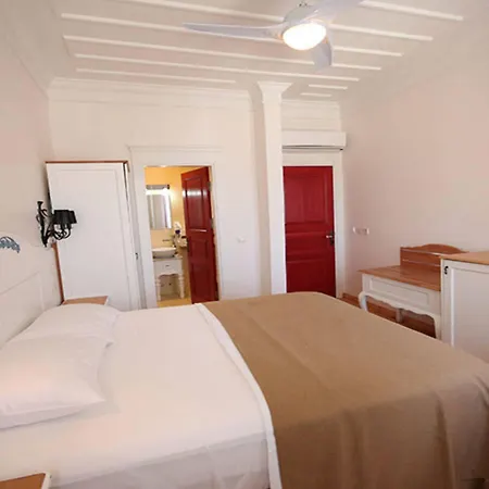 La Krasi & Restaurant فندق بوزجادا