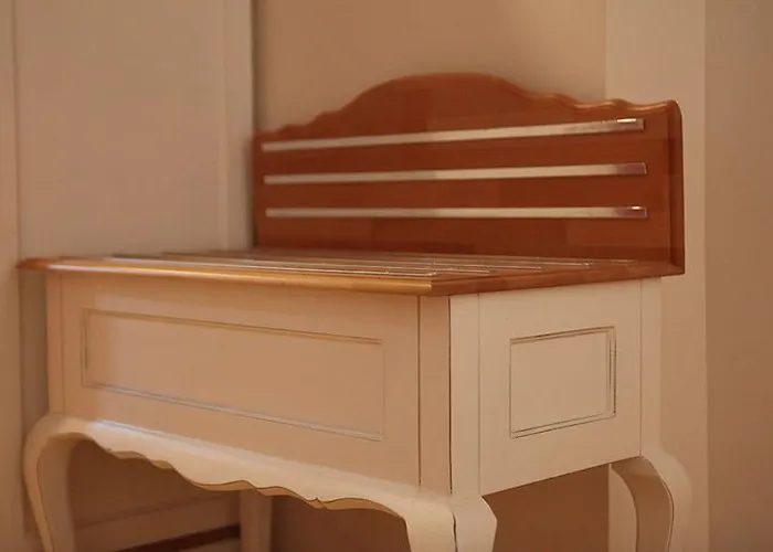 La Krasi & Restaurant Hotel