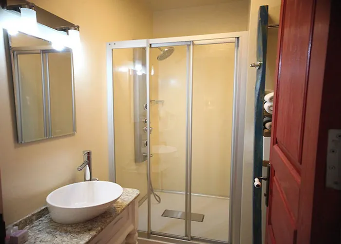 La Krasi & Restaurant 2*