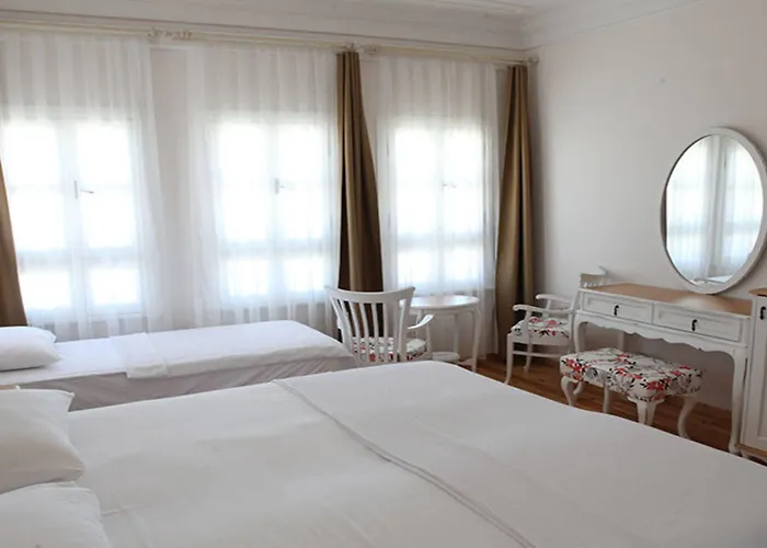 La Krasi & Restaurant Hotel